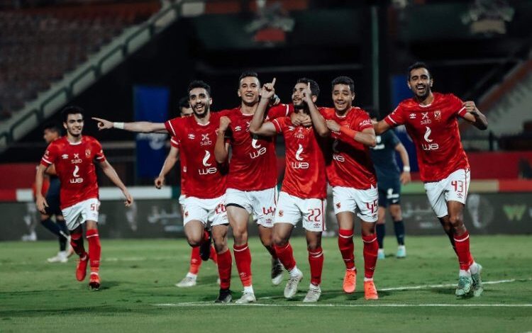 آخر أخبار الأهلي اليوم.. لاعب الأحمر يحسم موقفه من الرحيل وأزمة كولر مع الصفقة الجديدة