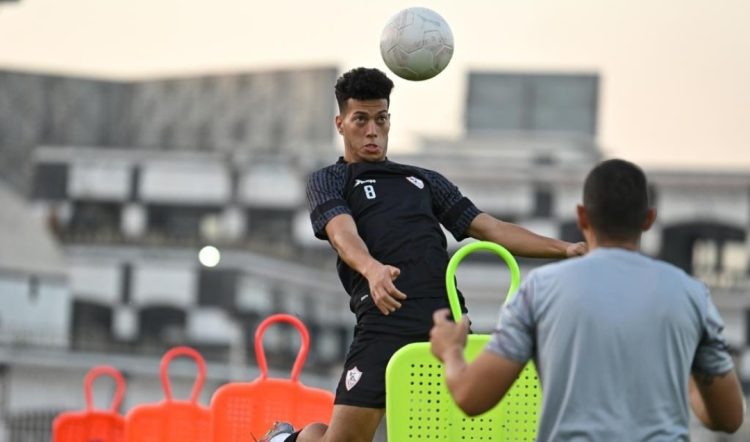 مفاجأة وراء استبعاد إمام عاشور من مباراة الزمالك وفلامبو