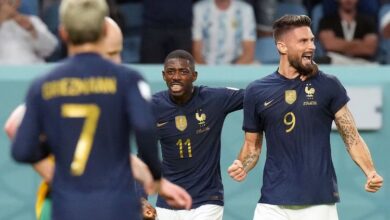 فرنسا تبدأ رحلة الدفاع عن لقب كأس العالم برباعية في شباك أستراليا