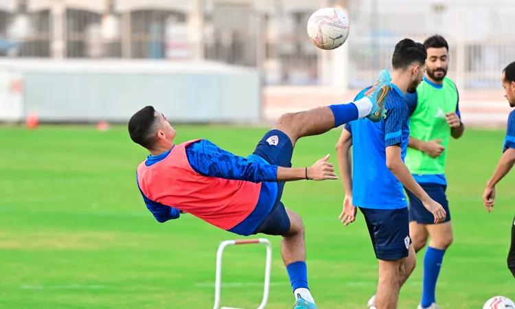 تفاصيل اجتماع فيريرا بأساسيين الزمالك قبل مواجهة طلائع الجيش