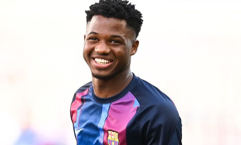 Liverpool target Ansu Fati while warming up for Barcelona