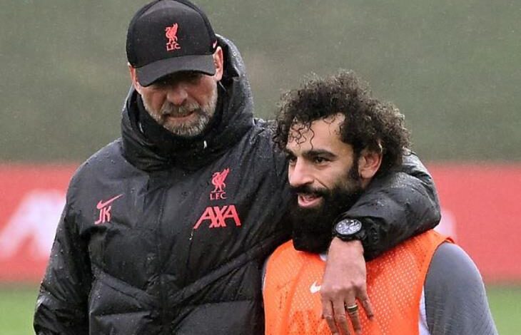 هل يبتعد محمد صلاح عن تشكيل ليفربول الأساسي مجددا؟