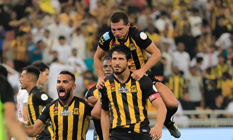 اتحاد الكرة يهنئ أحمد حجازي وطارق حامد بعد فوز اتحاد جدة بدوري روشن | أهل مصر