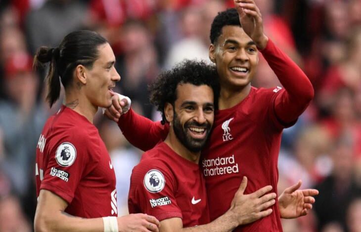 "قائد حقيقي للهجوم".. لاعب ليفربول يشيد بمحمد صلاح