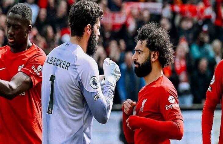 ليفربول يحاول تجهيز أليسون قبل موقعة اليونايتد بالدوري