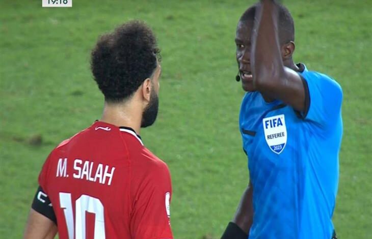 19 يناير 2024 
                                    
                                    سقوط مرموش ورد فعل محمد صلاح مع الحكم