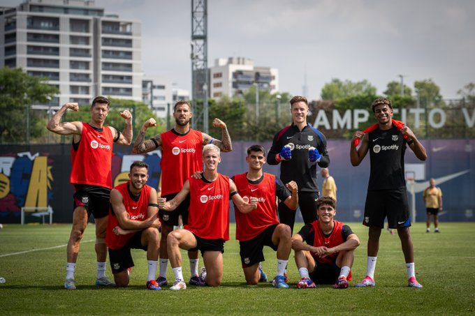 قائمة برشلونة الرسمية لمواجهة أتلتيك بلباو في الدوري الإسباني