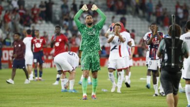 باريس سان جيرمان يفوز علي ليل بثلاثية في الدوري الفرنسي