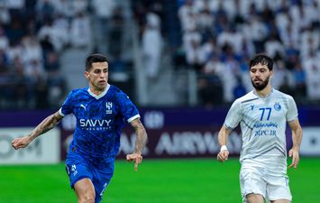 الهلال والاستقلال